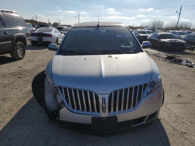 Photo 4 VIN: 2LMDJ6JK7CBL17102 - LINCOLN MKX 