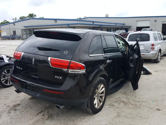 Photo 3 VIN: 2LMDJ6JK7DBL22530 - LINCOLN MKX 