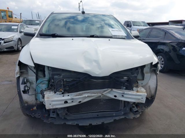 Photo 5 VIN: 2LMDJ6JK7DBL24651 - LINCOLN MKX 