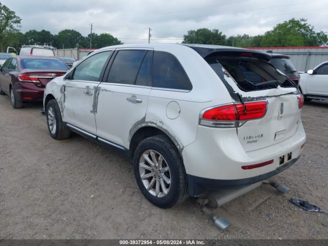 Photo 2 VIN: 2LMDJ6JK7DBL25931 - LINCOLN MKX 