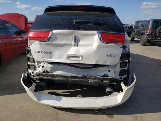 Photo 8 VIN: 2LMDJ6JK7FBL21283 - LINCOLN MKX 