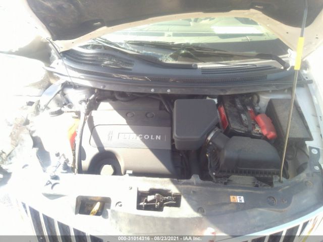 Photo 9 VIN: 2LMDJ6JK7FBL26015 - LINCOLN MKX 