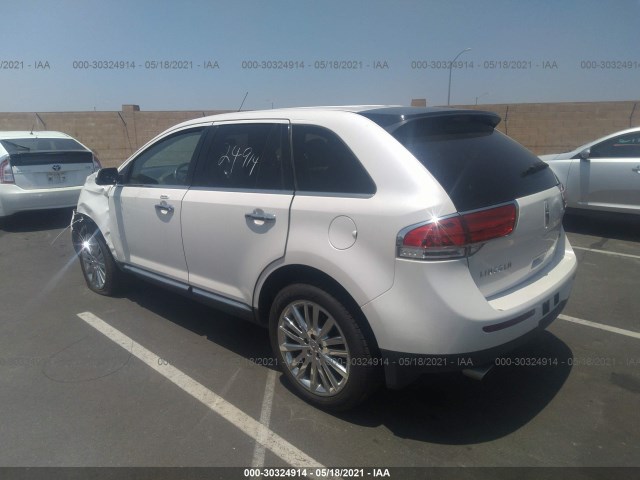 Photo 2 VIN: 2LMDJ6JK7FBL31750 - LINCOLN MKX 