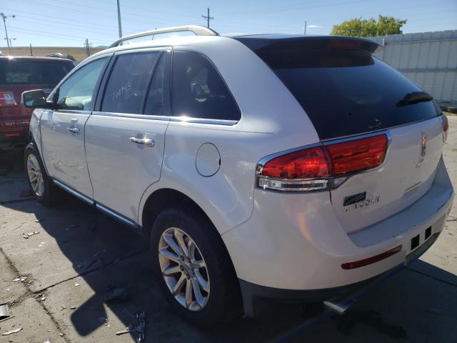 Photo 2 VIN: 2LMDJ6JK8BBJ14718 - LINCOLN MKX 