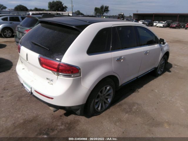 Photo 3 VIN: 2LMDJ6JK8CBL08442 - LINCOLN MKX 