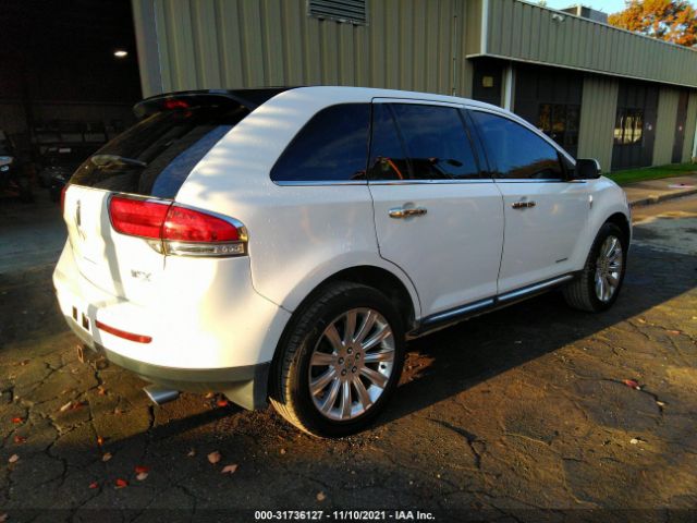 Photo 3 VIN: 2LMDJ6JK8DBL24125 - LINCOLN MKX 