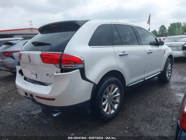 Photo 3 VIN: 2LMDJ6JK8DBL42785 - LINCOLN MKX 