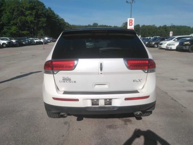 Photo 2 VIN: 2LMDJ6JK8EBL13613 - LINCOLN MKX 