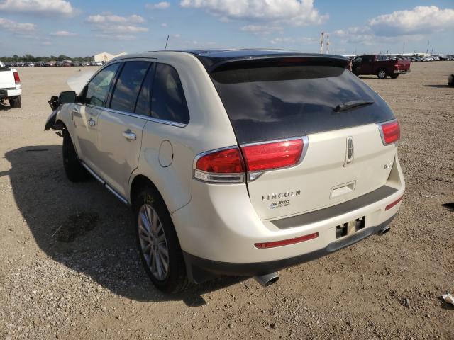 Photo 2 VIN: 2LMDJ6JK8FBL22782 - LINCOLN MKX 