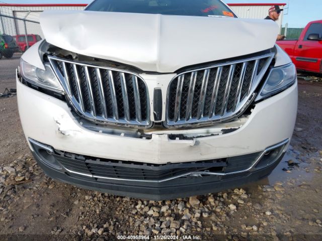 Photo 5 VIN: 2LMDJ6JK8FBL23950 - LINCOLN MKX 