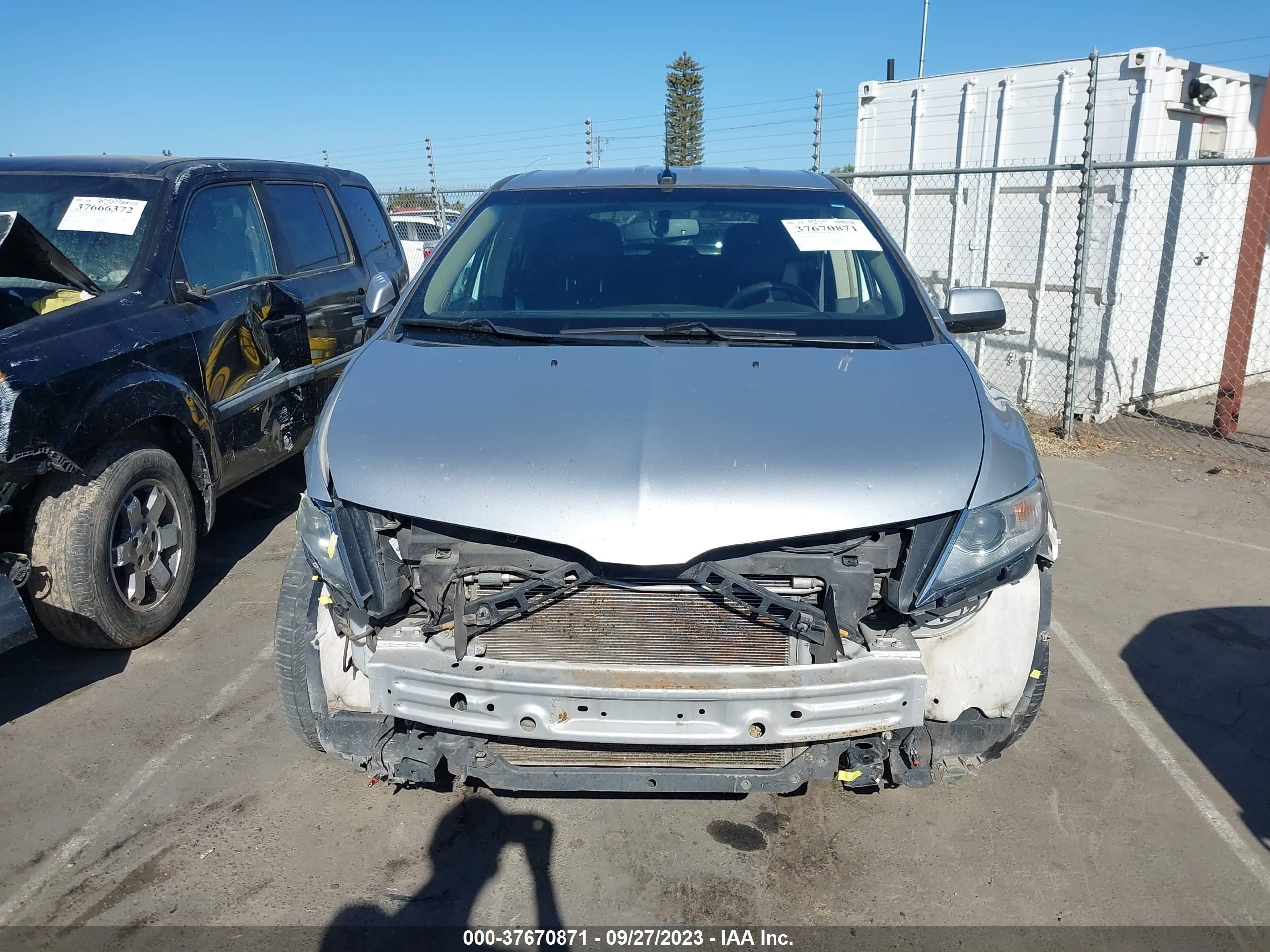 Photo 12 VIN: 2LMDJ6JK8FBL27402 - LINCOLN MKX 