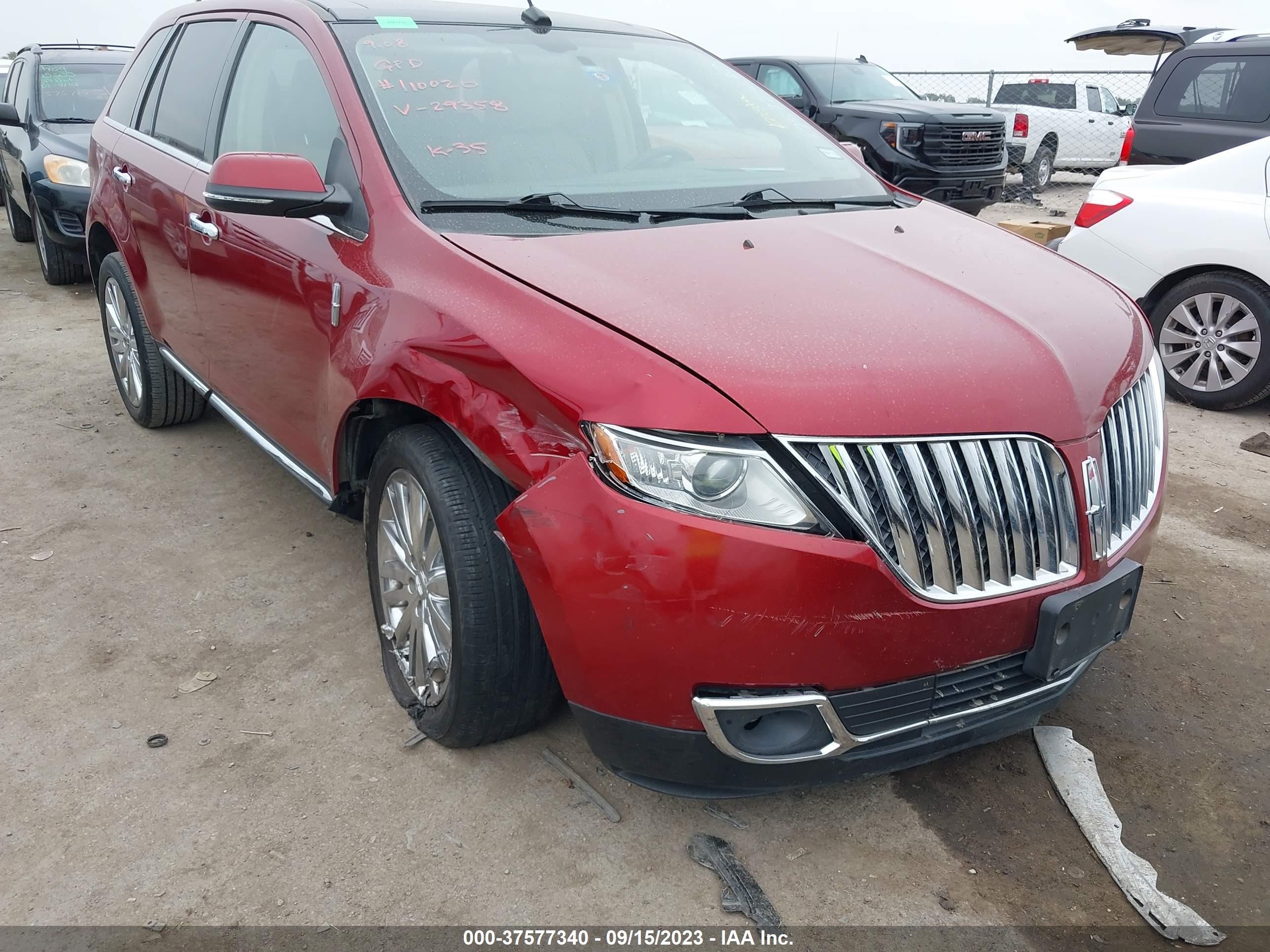 Photo 5 VIN: 2LMDJ6JK8FBL29358 - LINCOLN MKX 