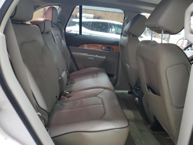 Photo 10 VIN: 2LMDJ6JK8FBL32082 - LINCOLN MKX 