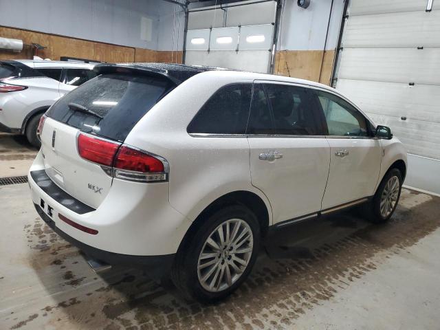 Photo 2 VIN: 2LMDJ6JK8FBL32082 - LINCOLN MKX 