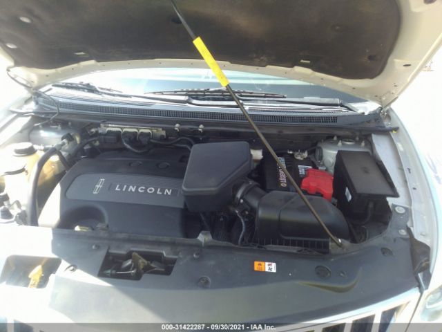 Photo 9 VIN: 2LMDJ6JK9BBJ19930 - LINCOLN MKX 