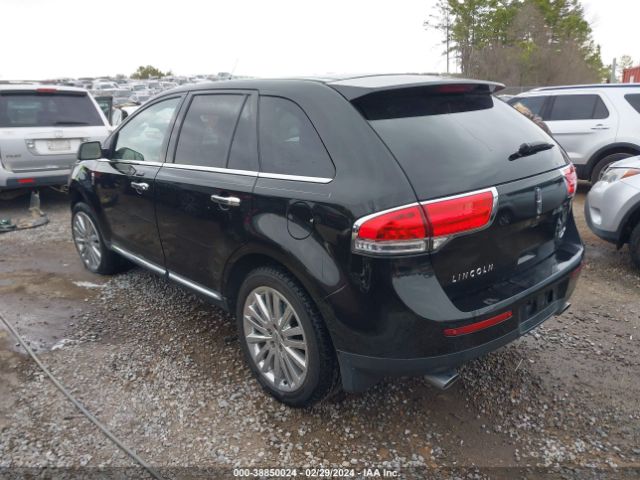 Photo 2 VIN: 2LMDJ6JK9BBJ21760 - LINCOLN MKX 