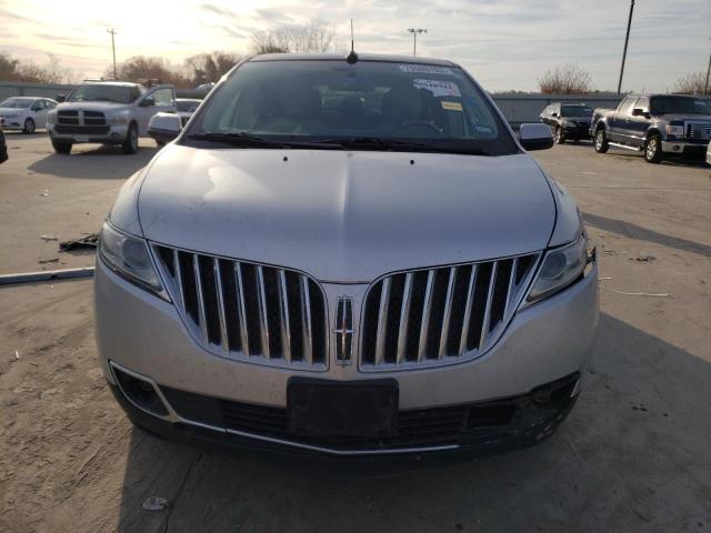 Photo 4 VIN: 2LMDJ6JK9BBJ22102 - LINCOLN MKX 