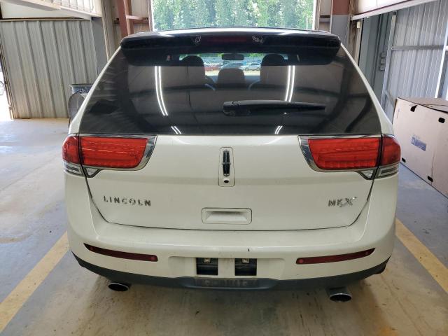 Photo 5 VIN: 2LMDJ6JK9BBJ22570 - LINCOLN MKX 