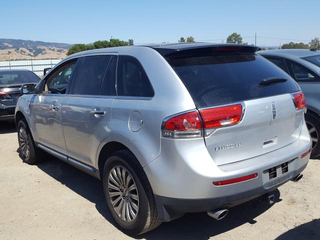 Photo 2 VIN: 2LMDJ6JK9BBJ24612 - LINCOLN MKX 