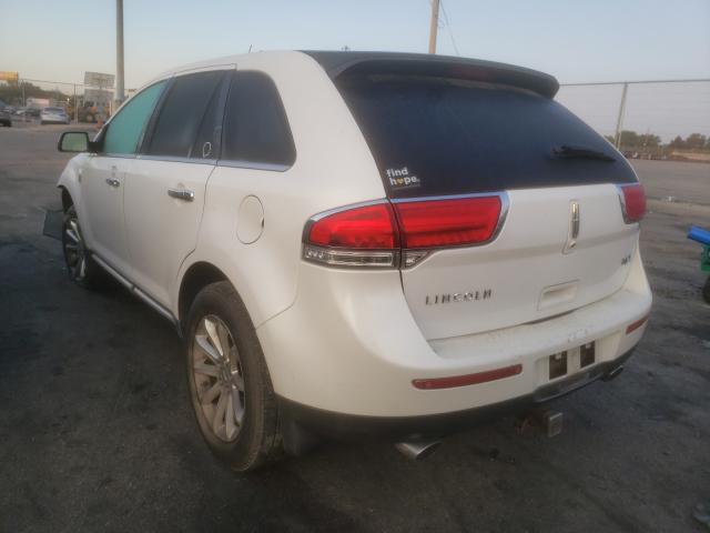 Photo 2 VIN: 2LMDJ6JK9CBL11558 - LINCOLN MKX 