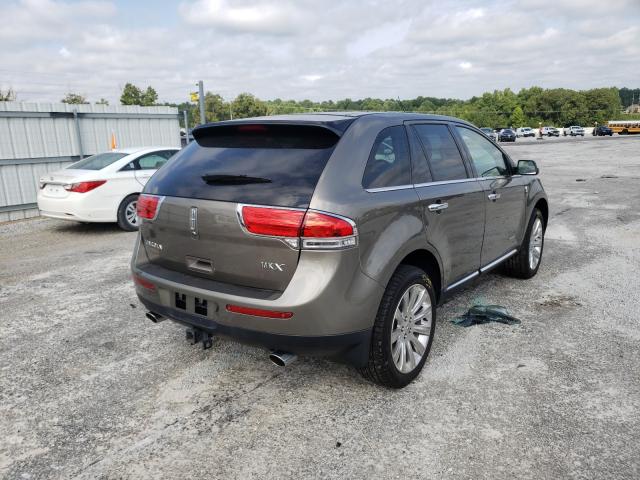 Photo 3 VIN: 2LMDJ6JK9CBL18350 - LINCOLN MKX 