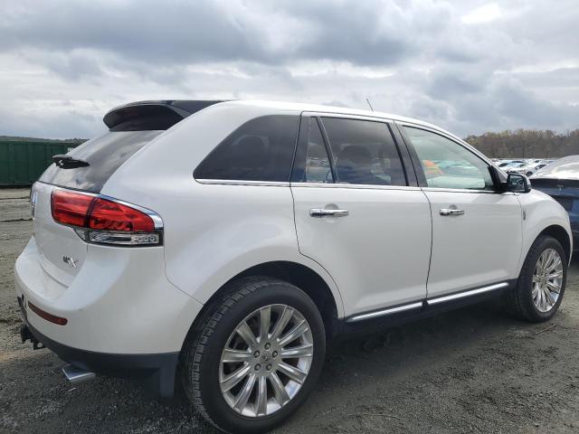 Photo 2 VIN: 2LMDJ6JK9DBL24389 - LINCOLN MKX 