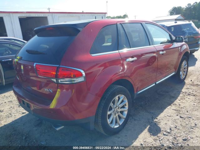 Photo 3 VIN: 2LMDJ6JK9DBL33142 - LINCOLN MKX 