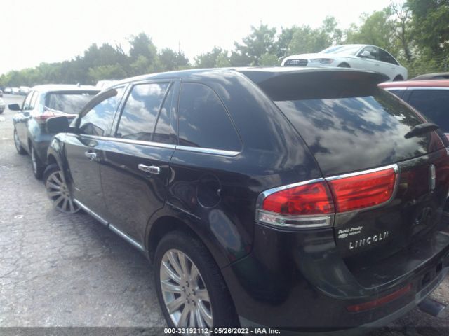 Photo 2 VIN: 2LMDJ6JKXBBJ07222 - LINCOLN MKX 