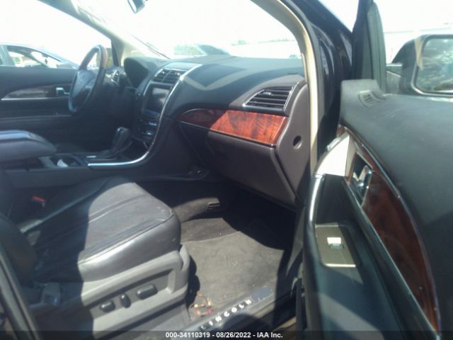 Photo 4 VIN: 2LMDJ6JKXBBJ23467 - LINCOLN MKX 