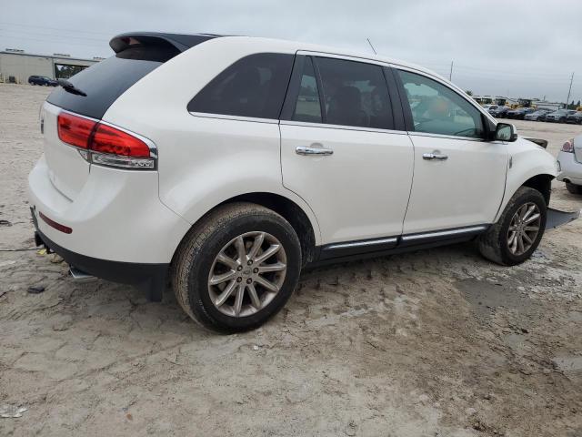 Photo 2 VIN: 2LMDJ6JKXCBL00150 - LINCOLN MKX 