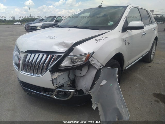 Photo 5 VIN: 2LMDJ6JKXCBL08961 - LINCOLN MKX 