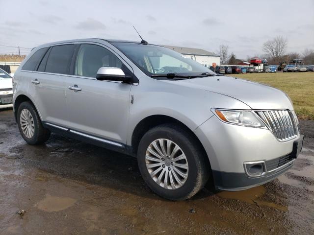 Photo 3 VIN: 2LMDJ6JKXCBL10502 - LINCOLN MKX 