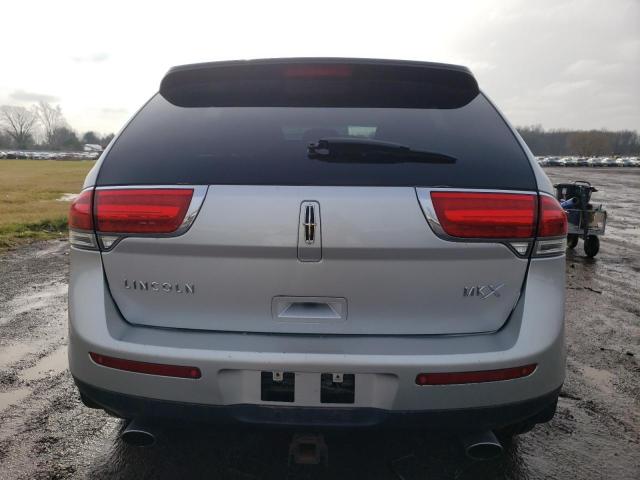 Photo 5 VIN: 2LMDJ6JKXCBL10502 - LINCOLN MKX 