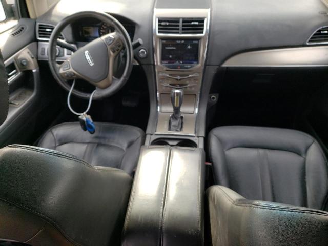 Photo 7 VIN: 2LMDJ6JKXCBL10502 - LINCOLN MKX 