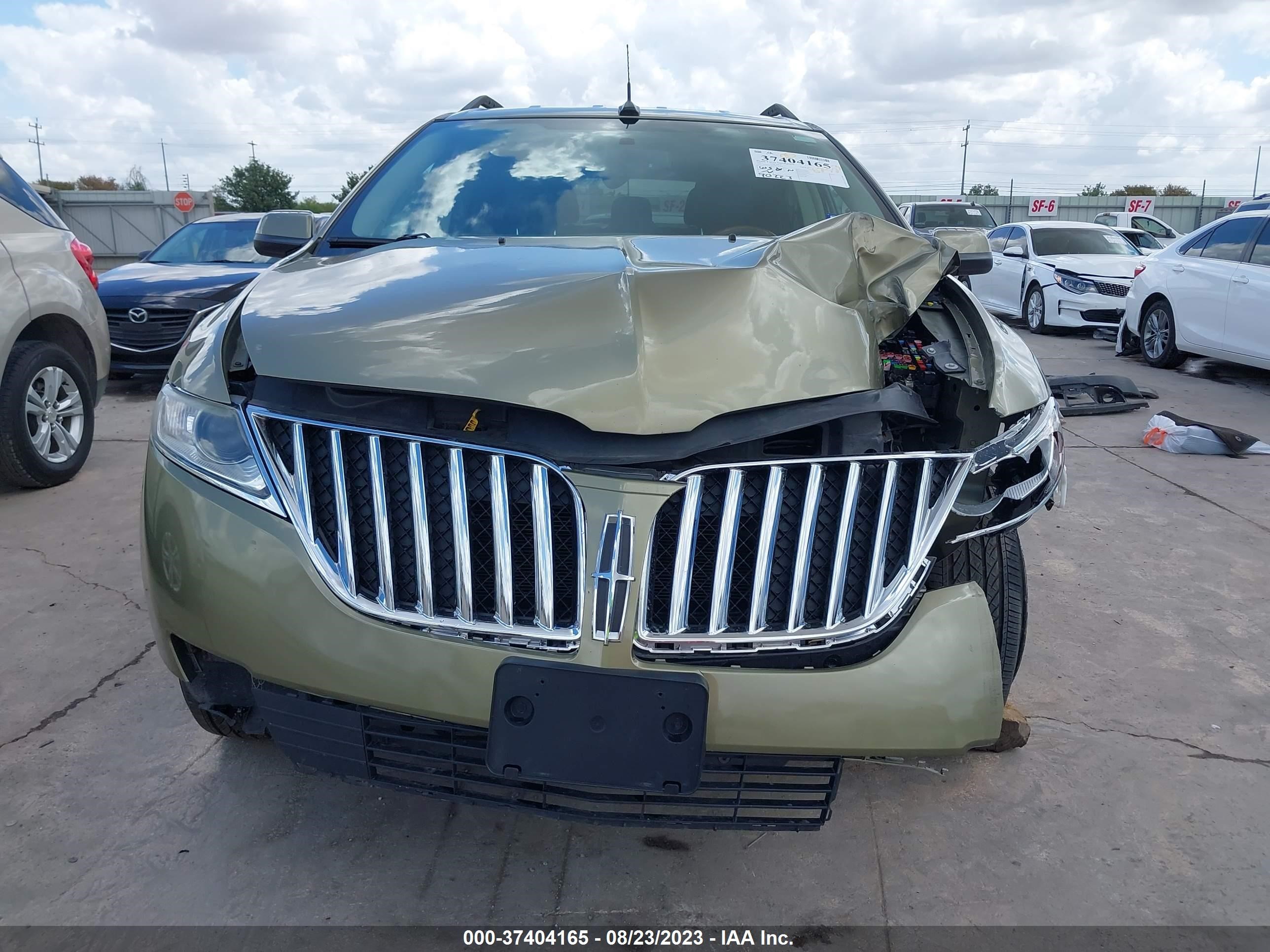 Photo 12 VIN: 2LMDJ6JKXDBL04314 - LINCOLN MKX 