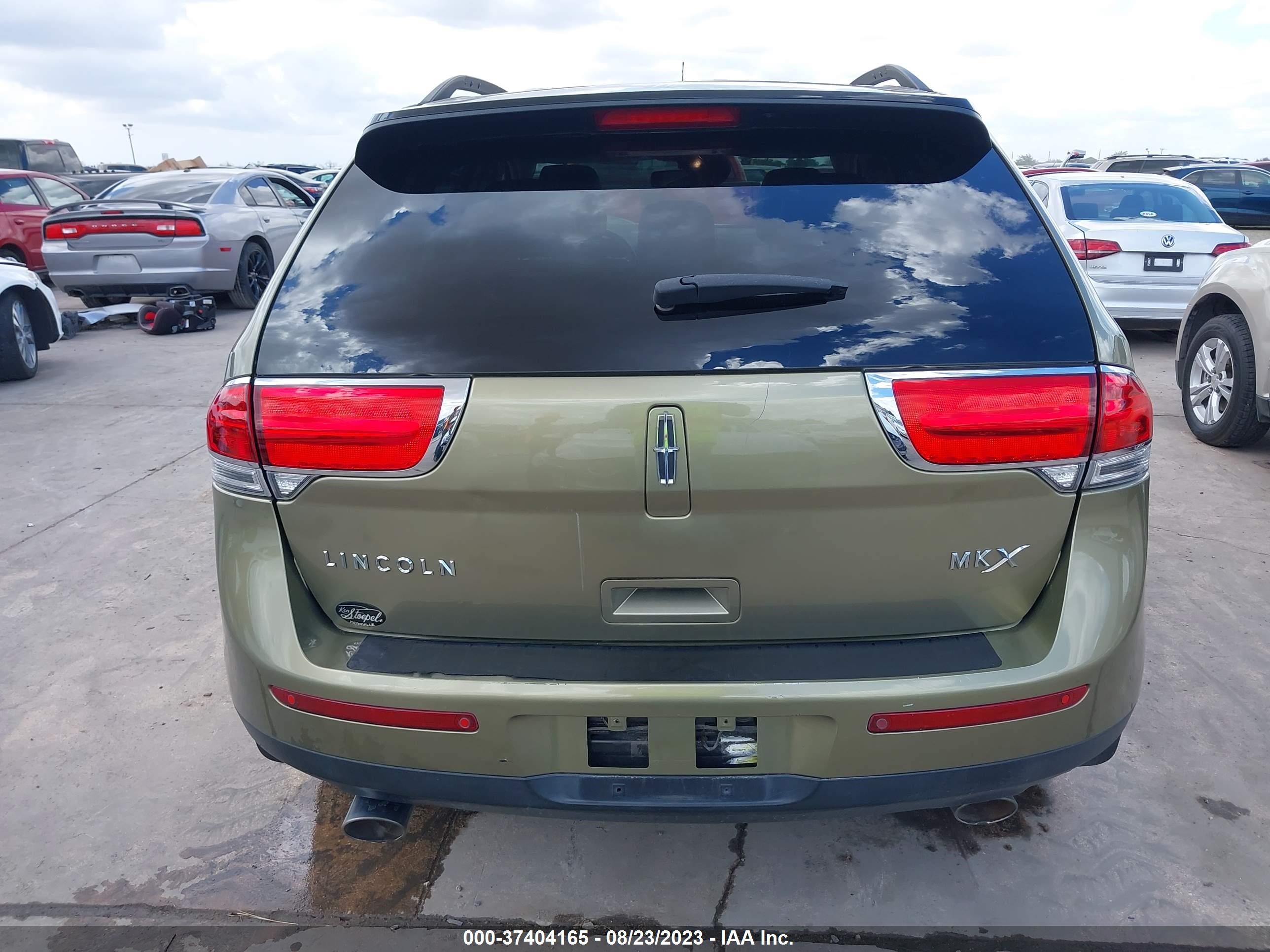 Photo 16 VIN: 2LMDJ6JKXDBL04314 - LINCOLN MKX 