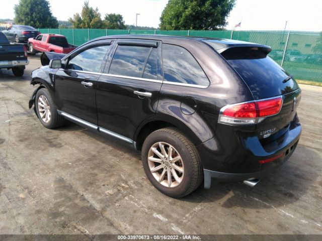 Photo 2 VIN: 2LMDJ6JKXDBL28497 - LINCOLN MKX 