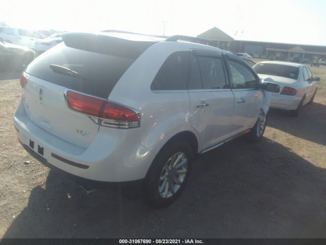 Photo 3 VIN: 2LMDJ6JKXFBL22797 - LINCOLN MKX 