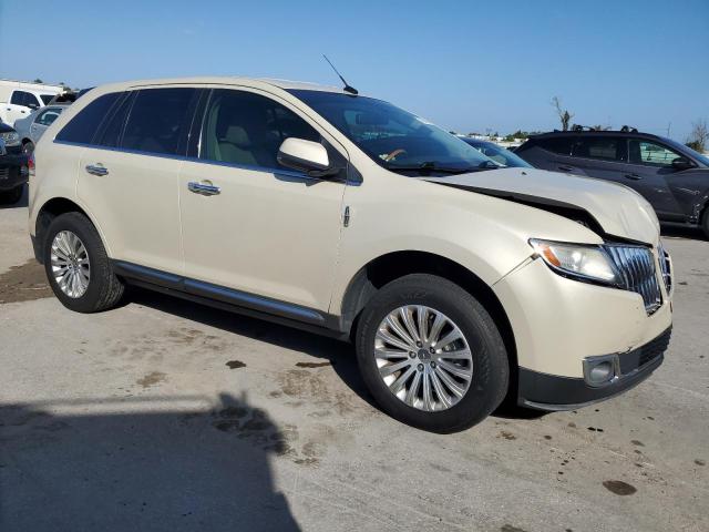 Photo 3 VIN: 2LMDJ6JKXFBL25361 - LINCOLN MKX 