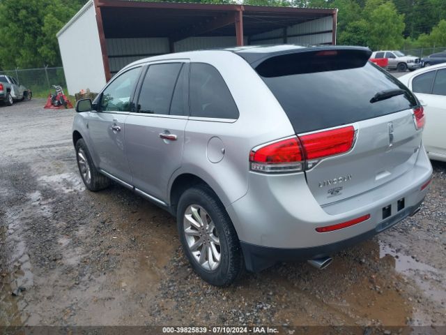 Photo 2 VIN: 2LMDJ6JKXFBL26090 - LINCOLN MKX 