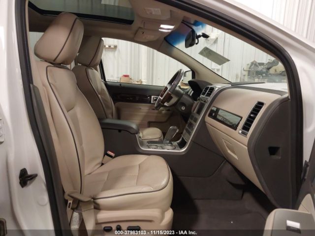 Photo 4 VIN: 2LMDJ8JC0ABJ26249 - LINCOLN MKX 