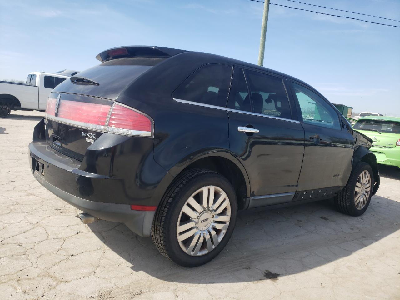 Photo 2 VIN: 2LMDJ8JC2ABJ17617 - LINCOLN MKX 