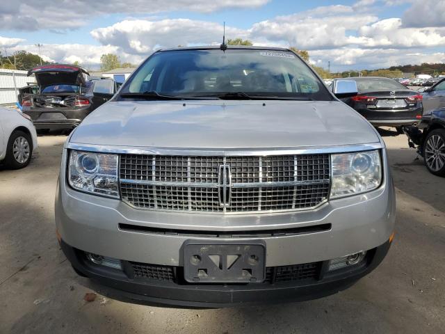 Photo 4 VIN: 2LMDJ8JC2ABJ34045 - LINCOLN MKX 