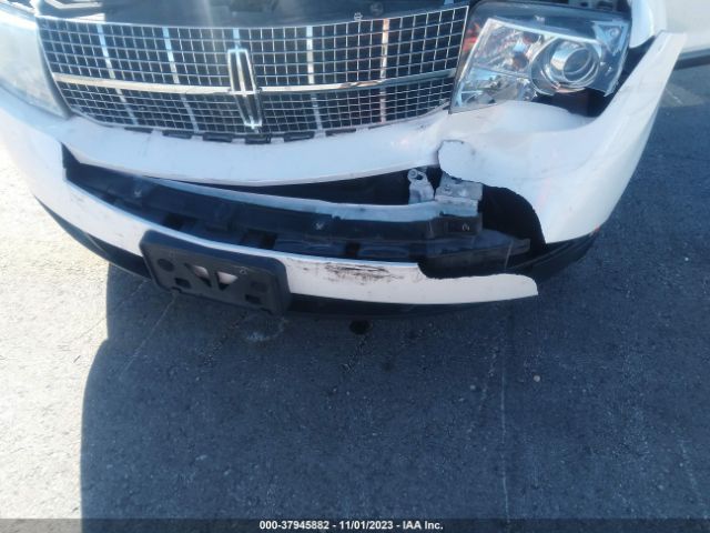 Photo 5 VIN: 2LMDJ8JC3ABJ22390 - LINCOLN MKX 