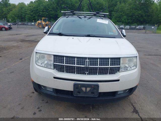 Photo 5 VIN: 2LMDJ8JC3ABJ23135 - LINCOLN MKX 