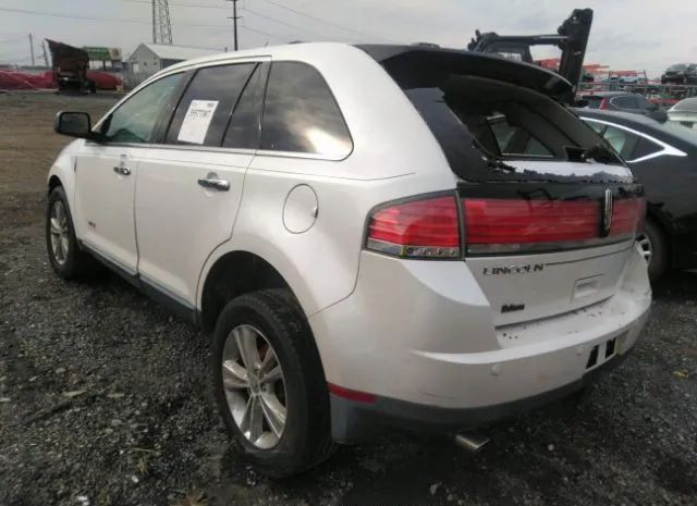 Photo 2 VIN: 2LMDJ8JC3ABJ26200 - LINCOLN MKX 