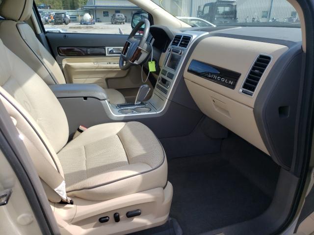 Photo 4 VIN: 2LMDJ8JC5ABJ34461 - LINCOLN MKX 