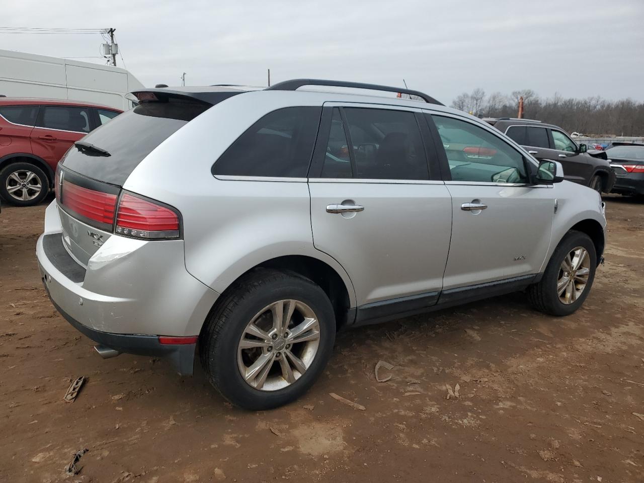 Photo 2 VIN: 2LMDJ8JC6ABJ02229 - LINCOLN MKX 