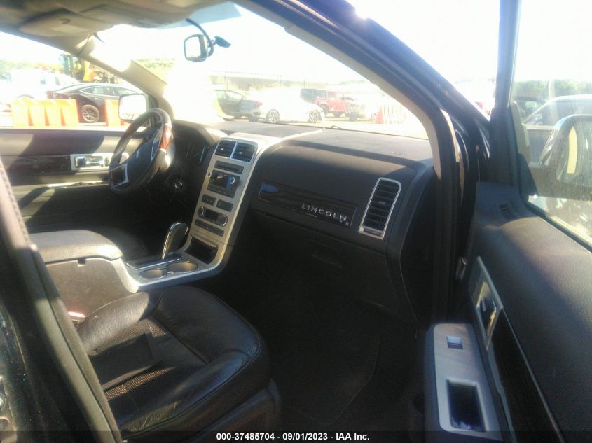 Photo 4 VIN: 2LMDJ8JC6ABJ30967 - LINCOLN MKX 