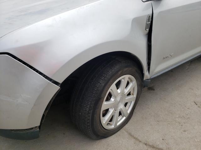 Photo 8 VIN: 2LMDJ8JC7ABJ07665 - LINCOLN MKX 